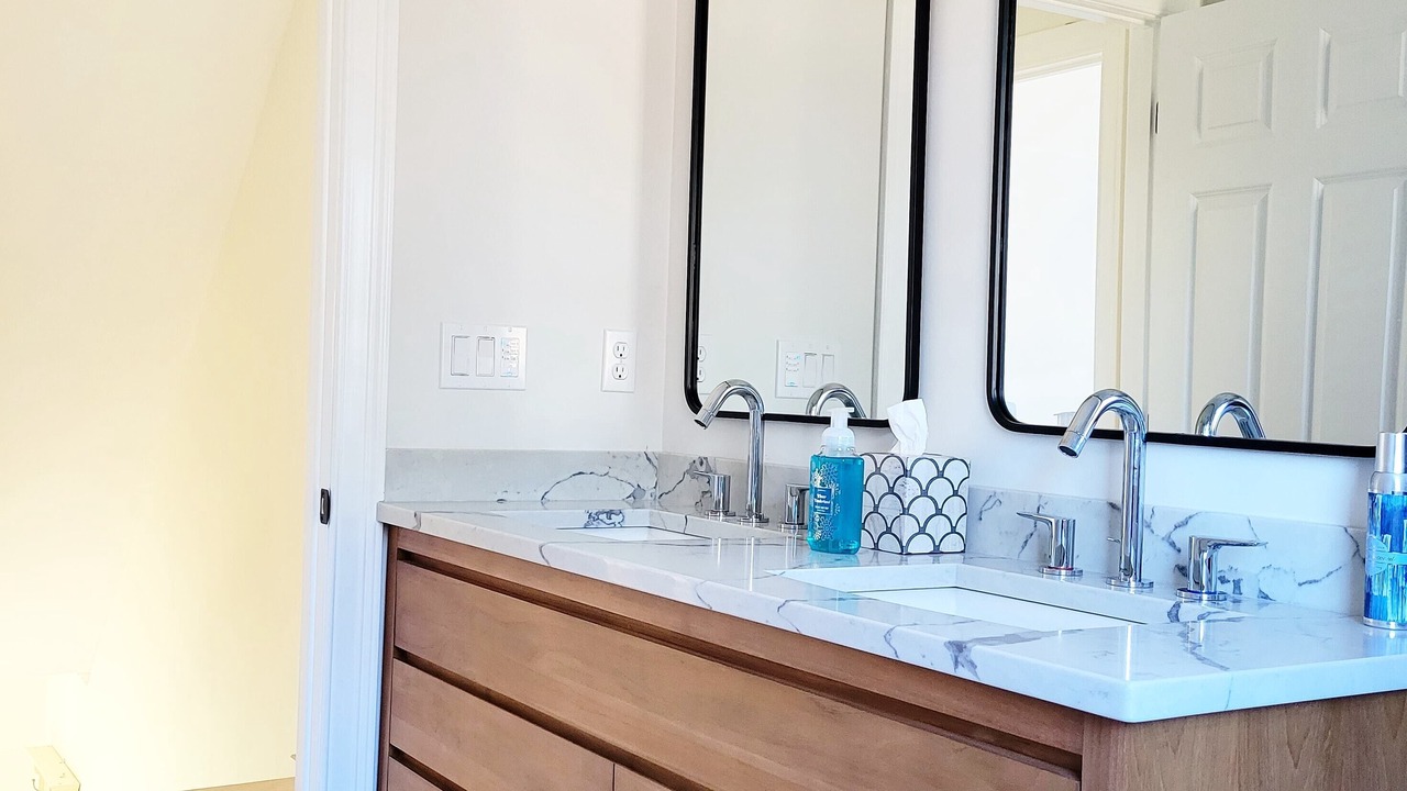 Photo of Bathroom in Sandwich