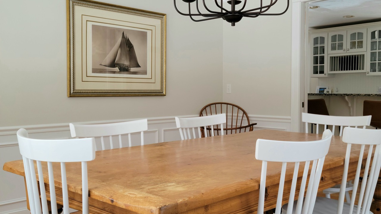 Photo of Others in Sandwich