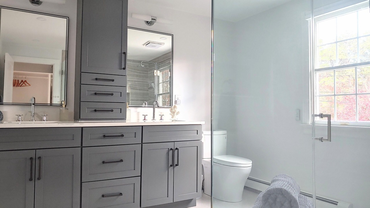 Photo of Bathroom in Sandwich