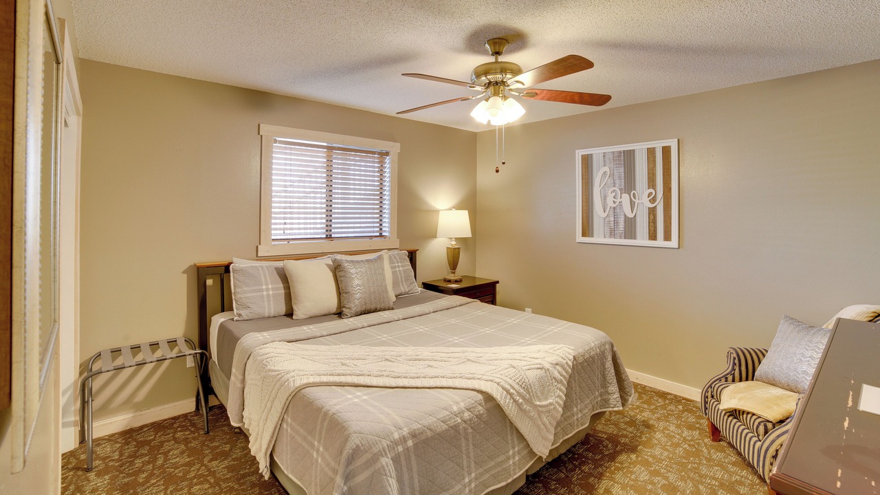 Photo of Others in Notch Estates