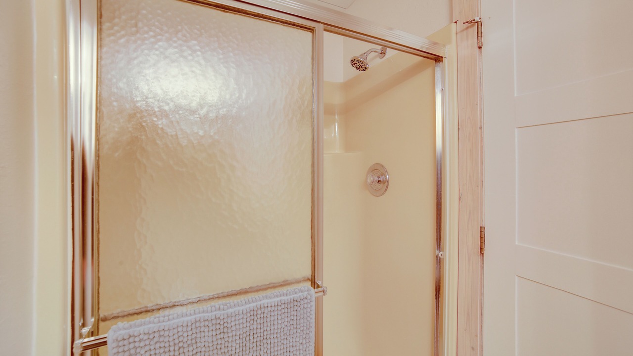Photo of Bathroom in Notch Estates