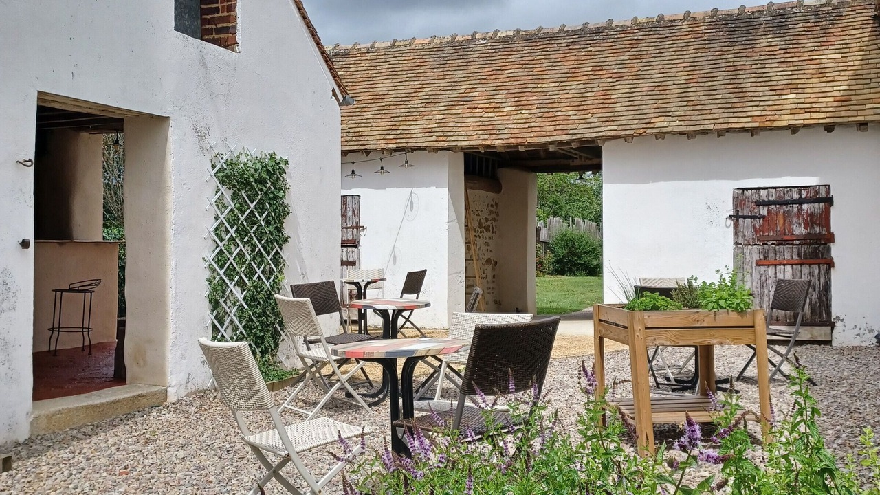 Photo of Outdoor in Savigne-lʼEveque