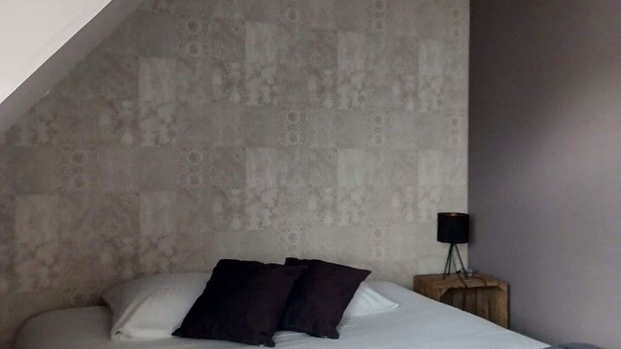 Photo of Bedroom in Savigne-lʼEveque