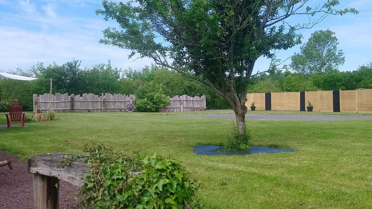 Photo of Outdoor in Savigne-lʼEveque