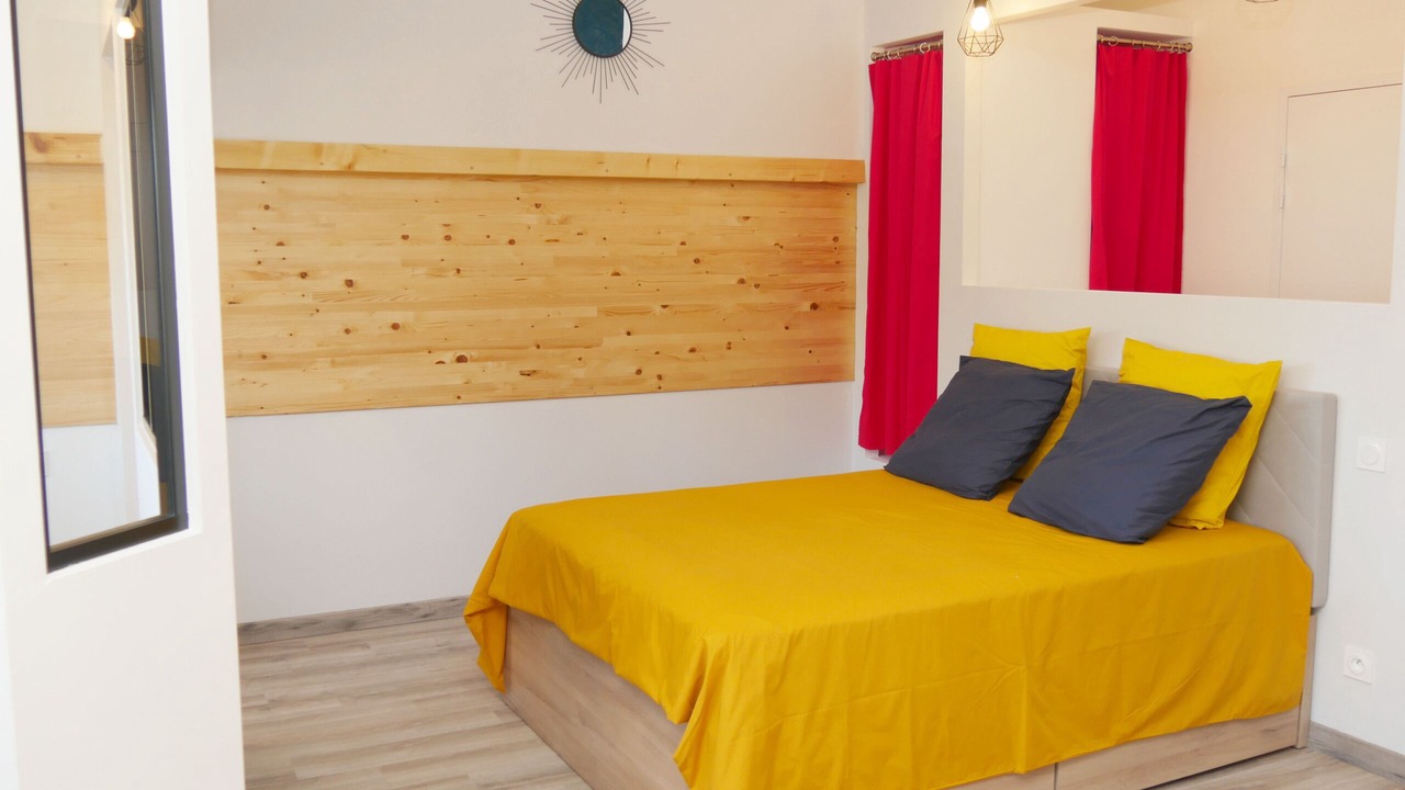 Photo of Bedroom in Albi