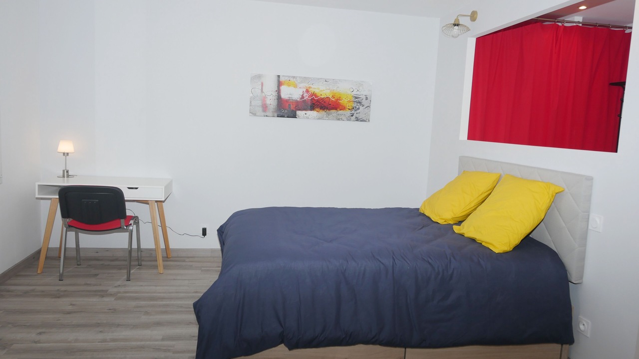 Photo of Bedroom in Albi