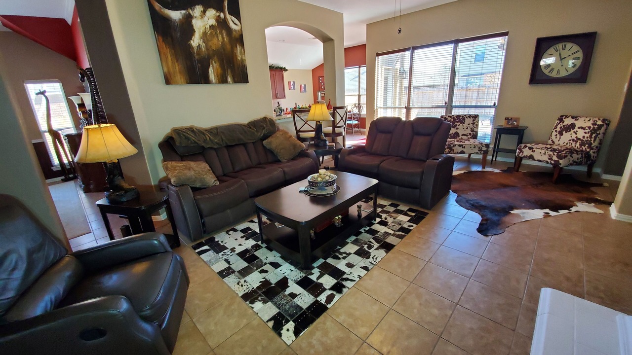 Photo of Livingroom in Pflugerville