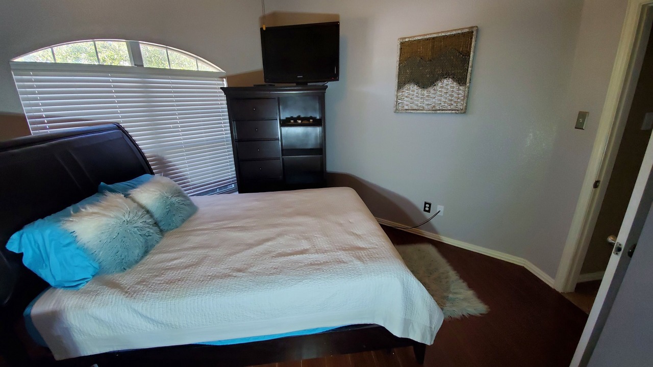 Photo of Bedroom in Pflugerville