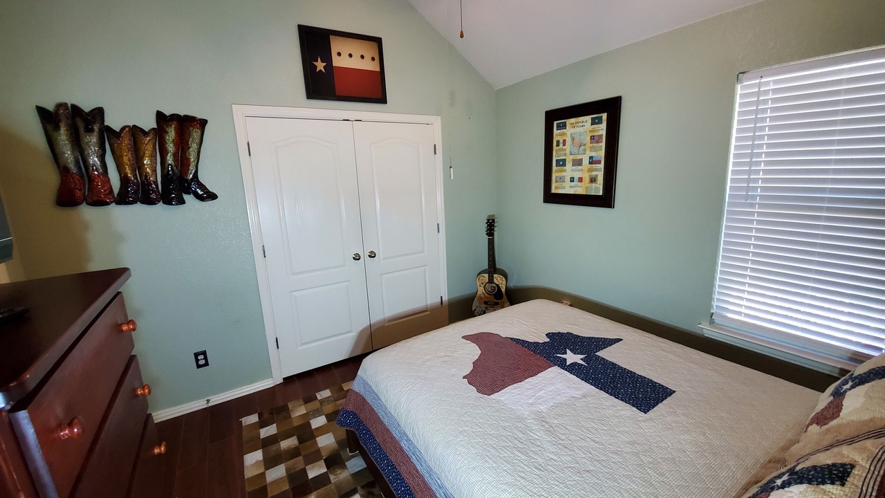 Photo of Bedroom in Pflugerville