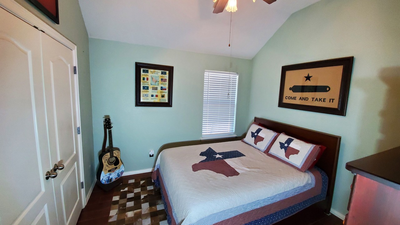 Photo of Bedroom in Pflugerville