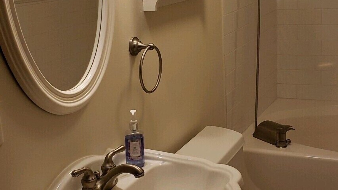 Photo of Bathroom in San Saba