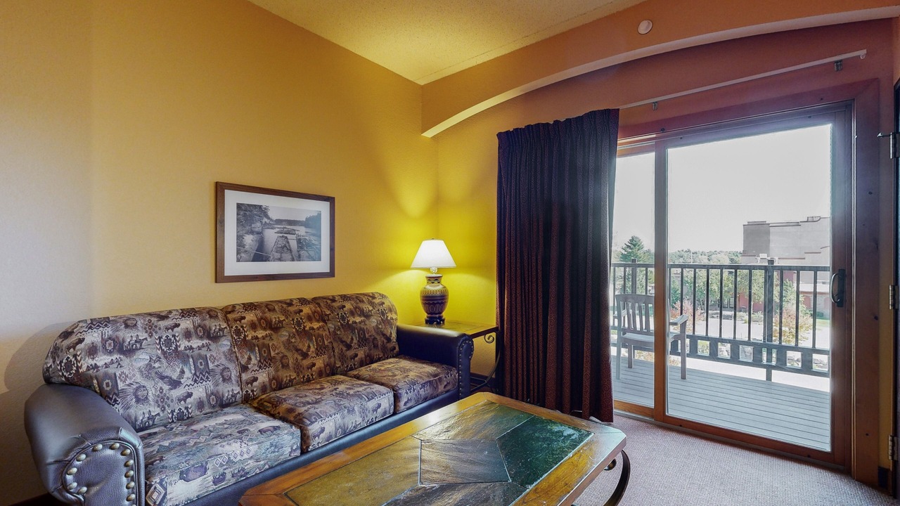 Photo of Livingroom in Wisconsin Dells
