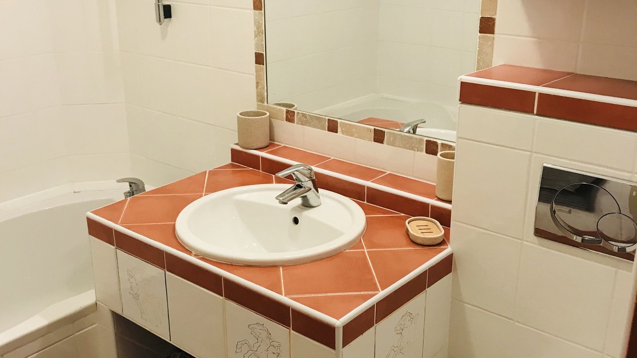 Photo of Bathroom in Aigues-Mortes