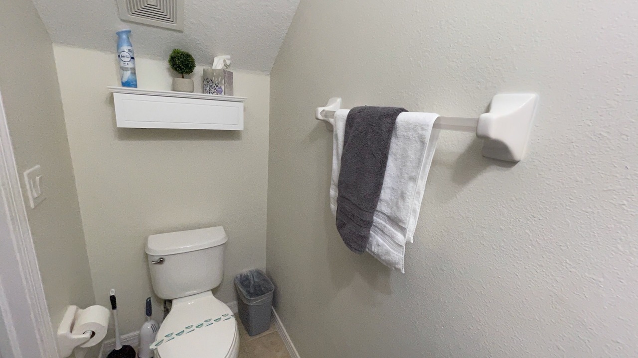 Photo of Bathroom in Davenport