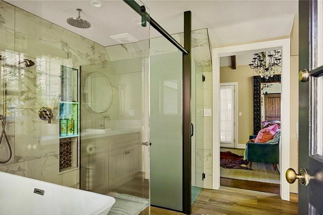 Photo of Bathroom in Lake Arrowhead