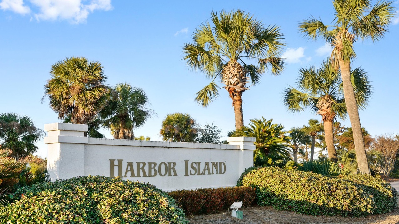 Photo of Outdoor in Oceanmarsh Subdivision