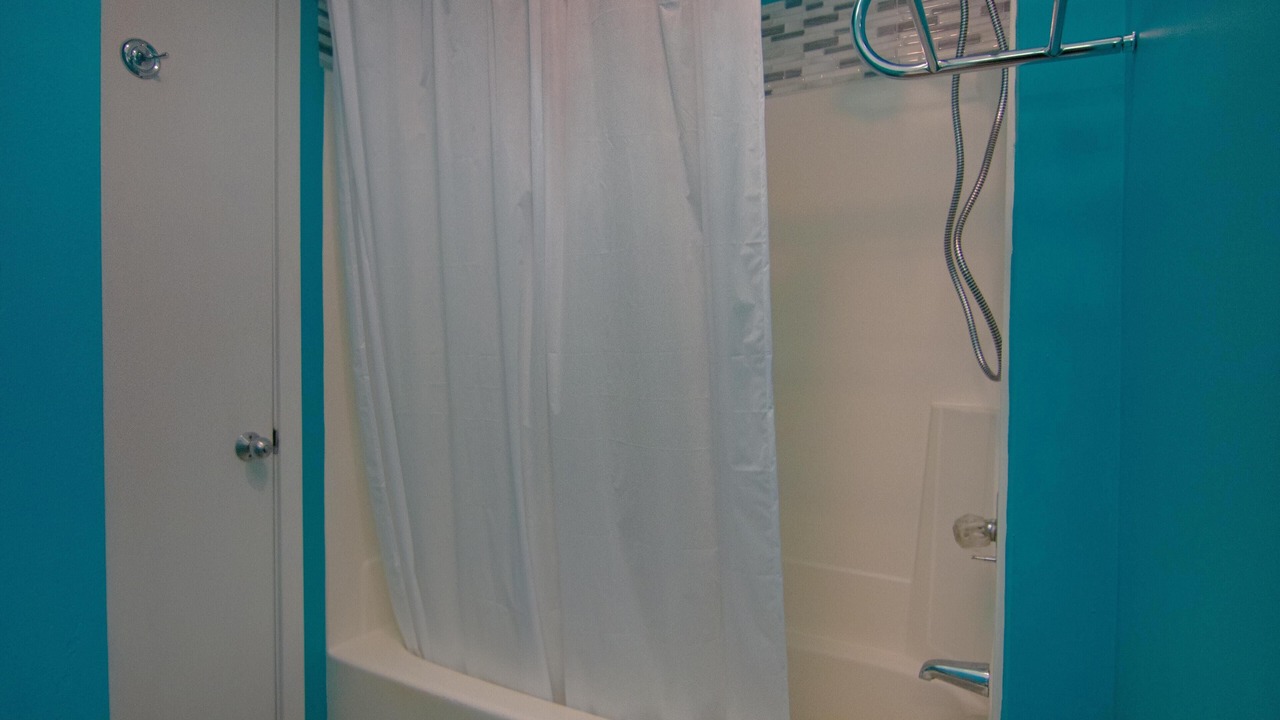 Photo of Bathroom in Oceanmarsh Subdivision