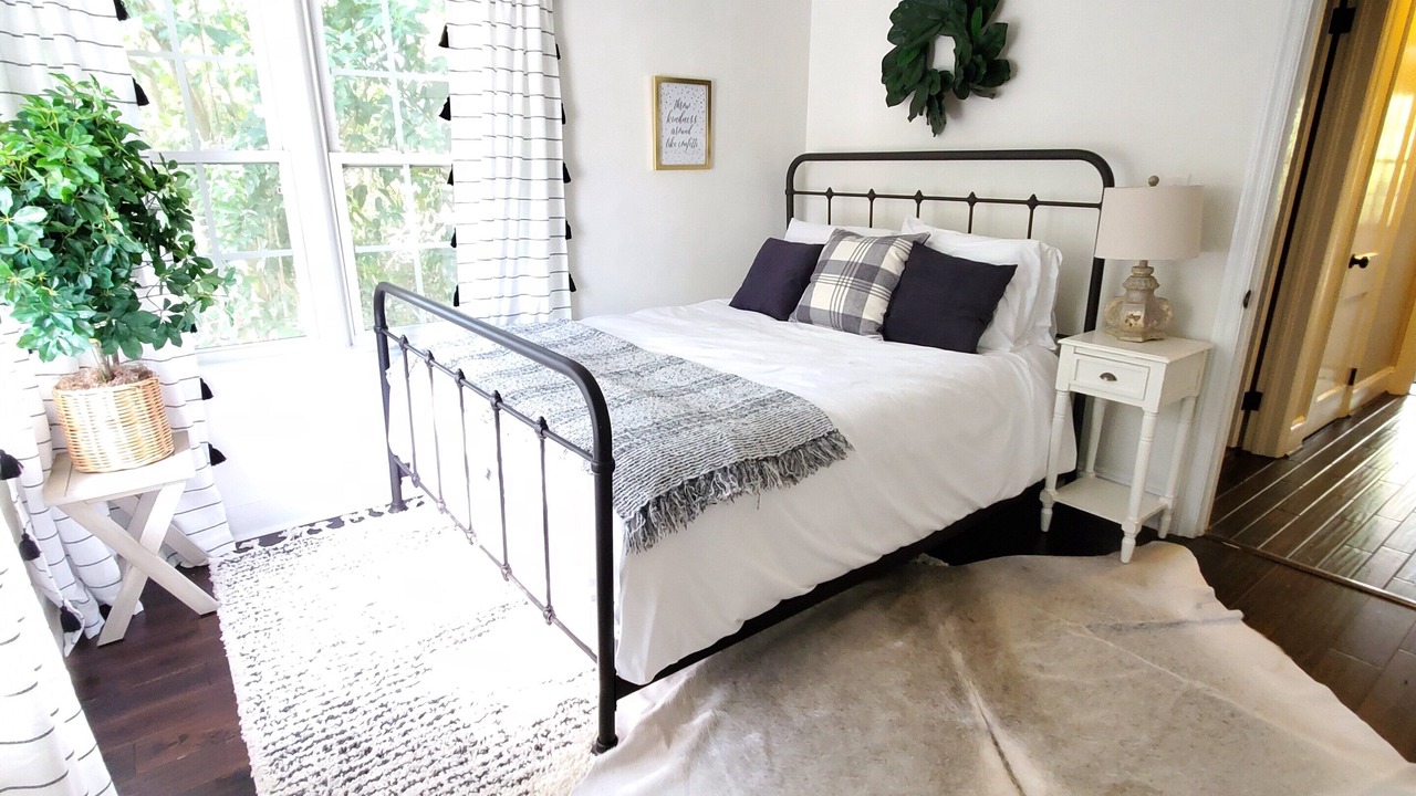 Photo of Bedroom in Terry Sanford
