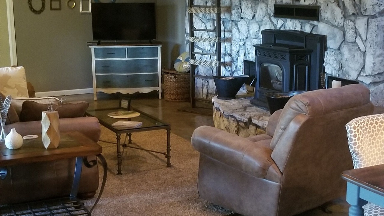 Photo of Livingroom in Nixa