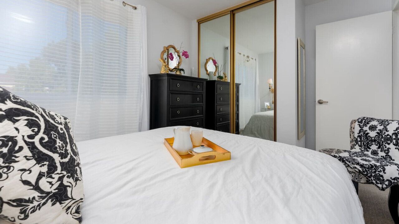 Photo of Bedroom in Lake Forest