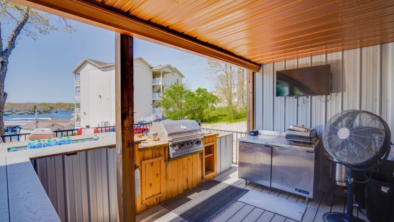 Photo of Outdoor in Lake of the Ozarks
