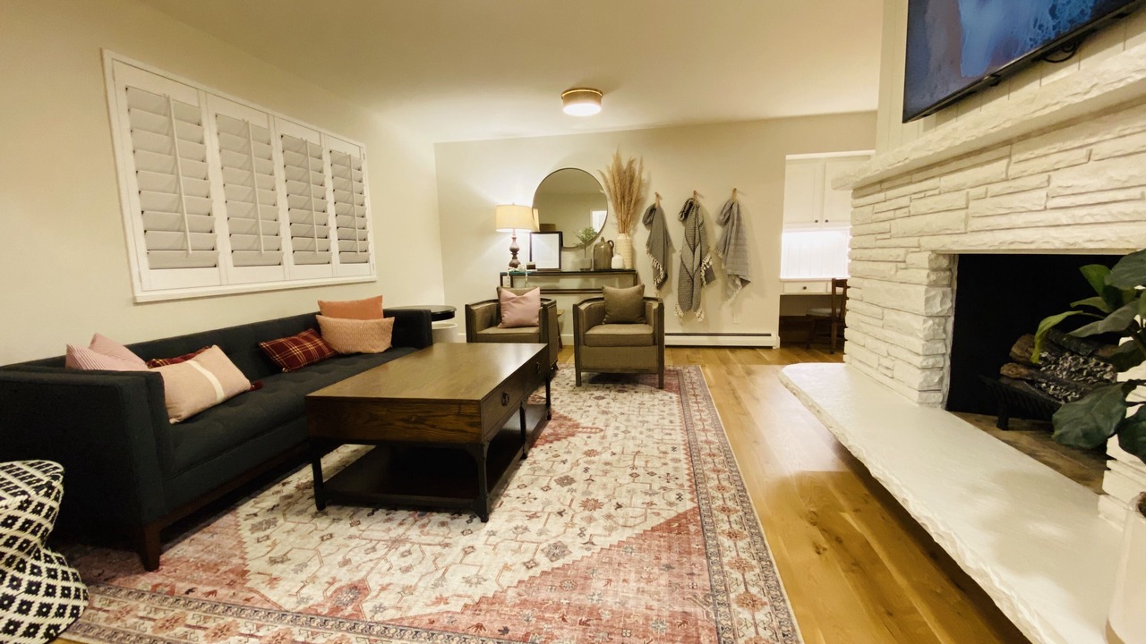 Photo of Livingroom in Highland Park