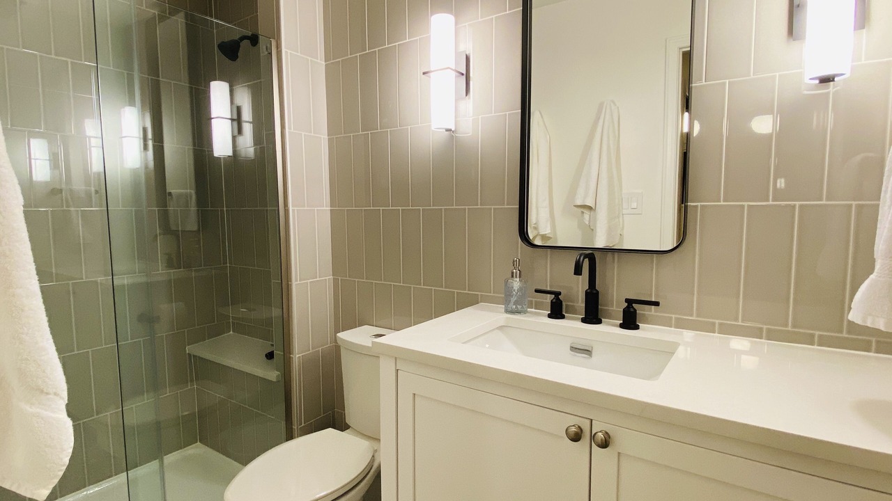 Photo of Bathroom in Highland Park