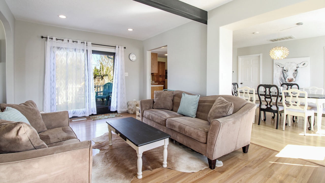 Photo of Livingroom in McMinnville