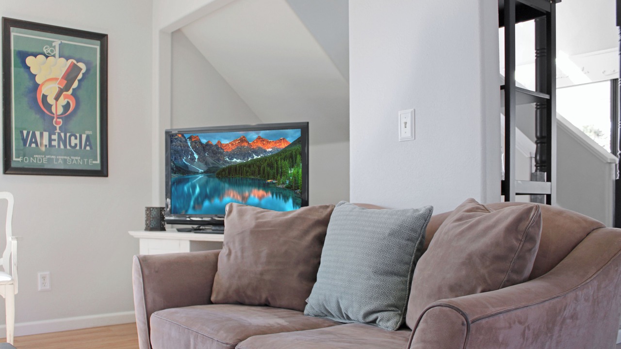 Photo of Livingroom in McMinnville