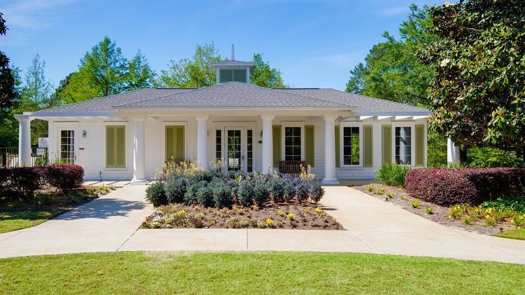 Photo of Outdoor in Laurel Grove