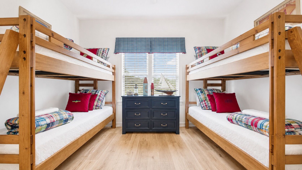 Photo of Bedroom in Laurel Grove