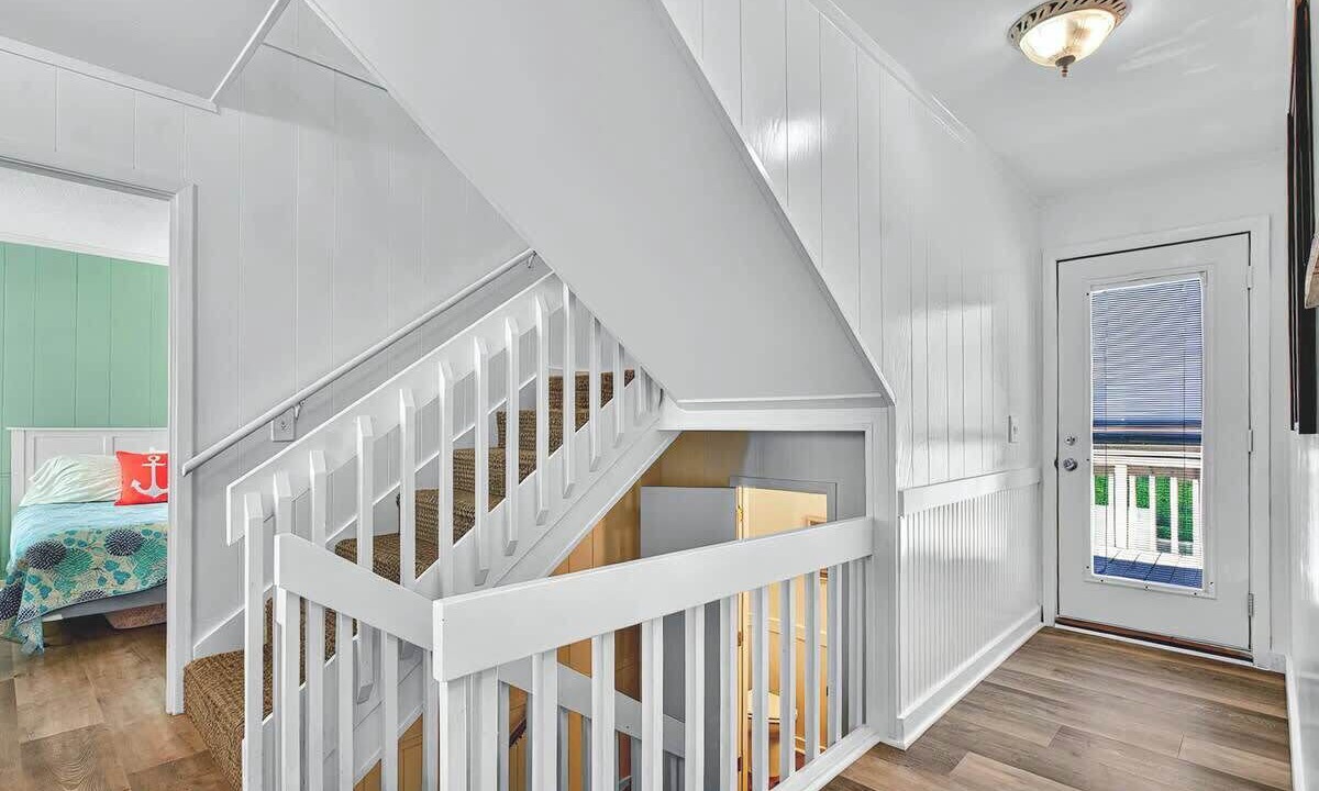 Photo of Bedroom in Caswell Beach