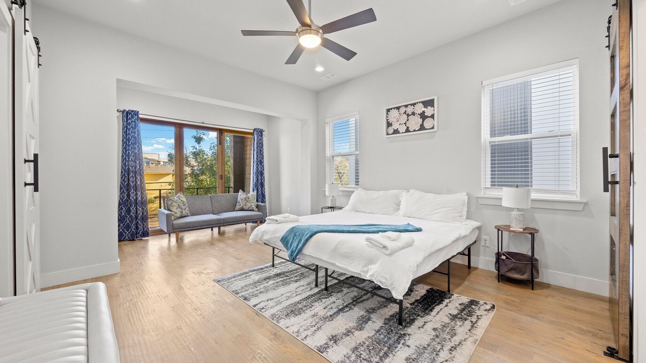 Photo of Bedroom in Old East Dallas