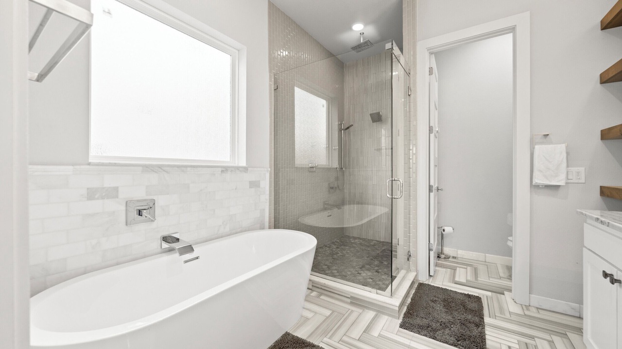 Photo of Bathroom in Old East Dallas