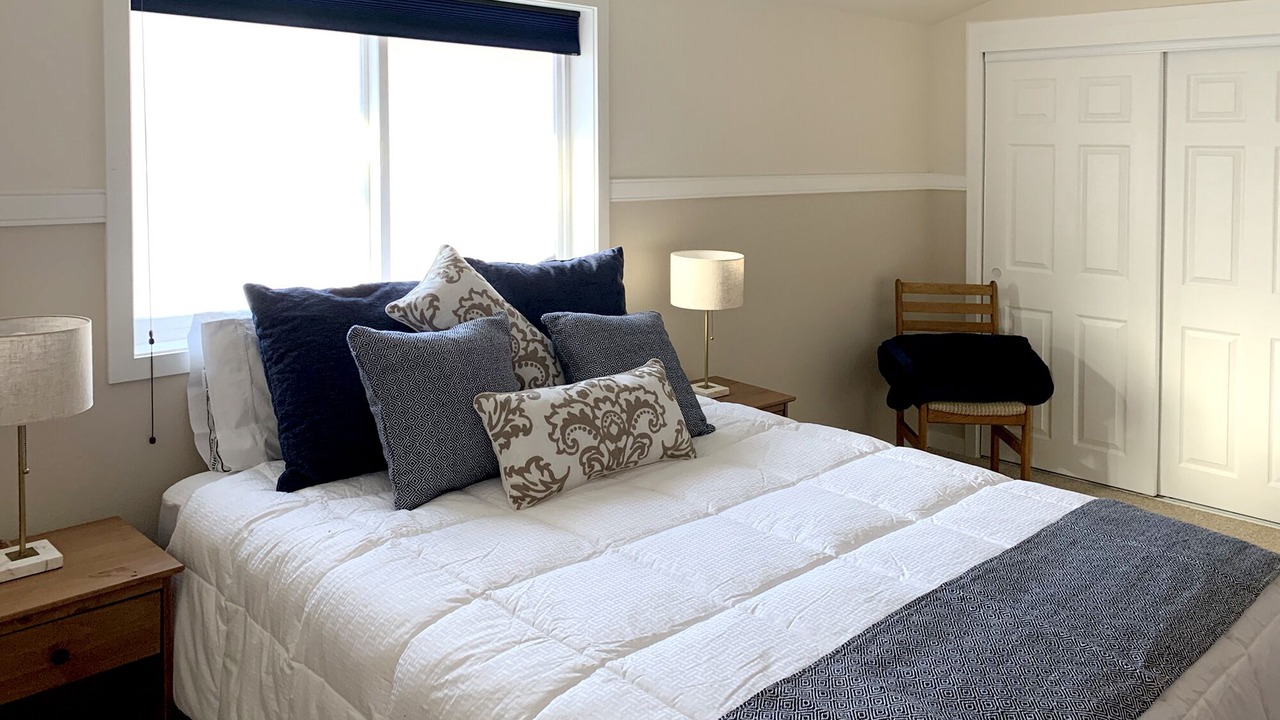 Photo of Bathroom in Downtown Leavenworth