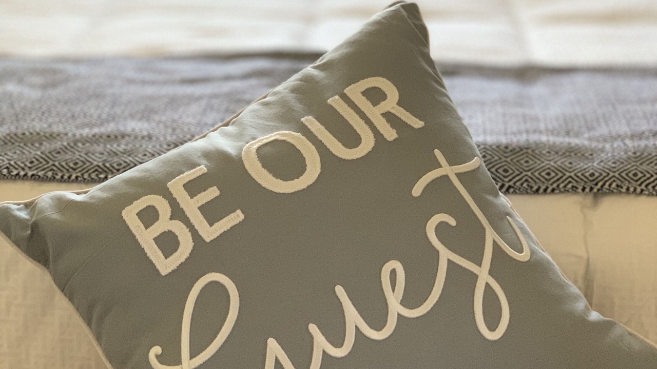 Photo of Others in Downtown Leavenworth