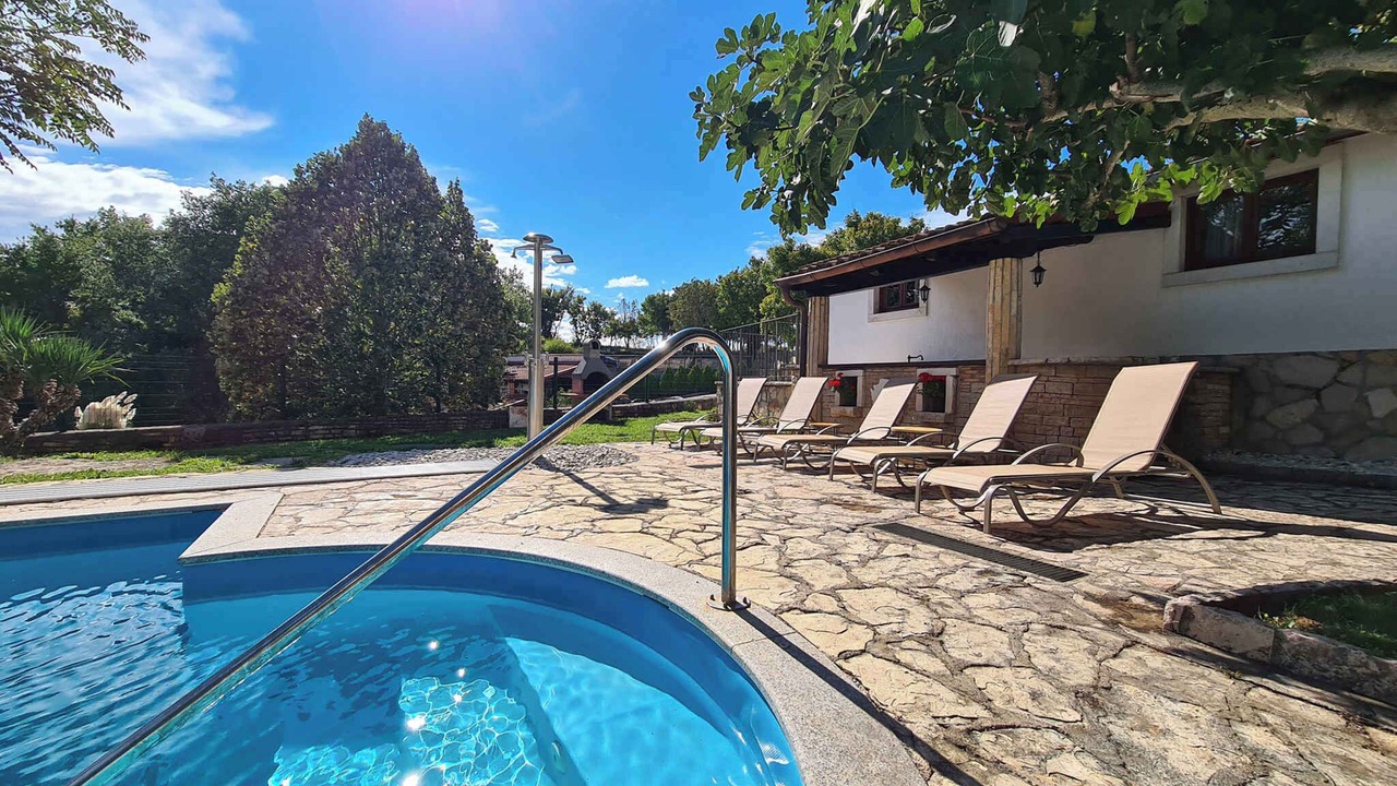 Photo of Outdoor in Prkacini