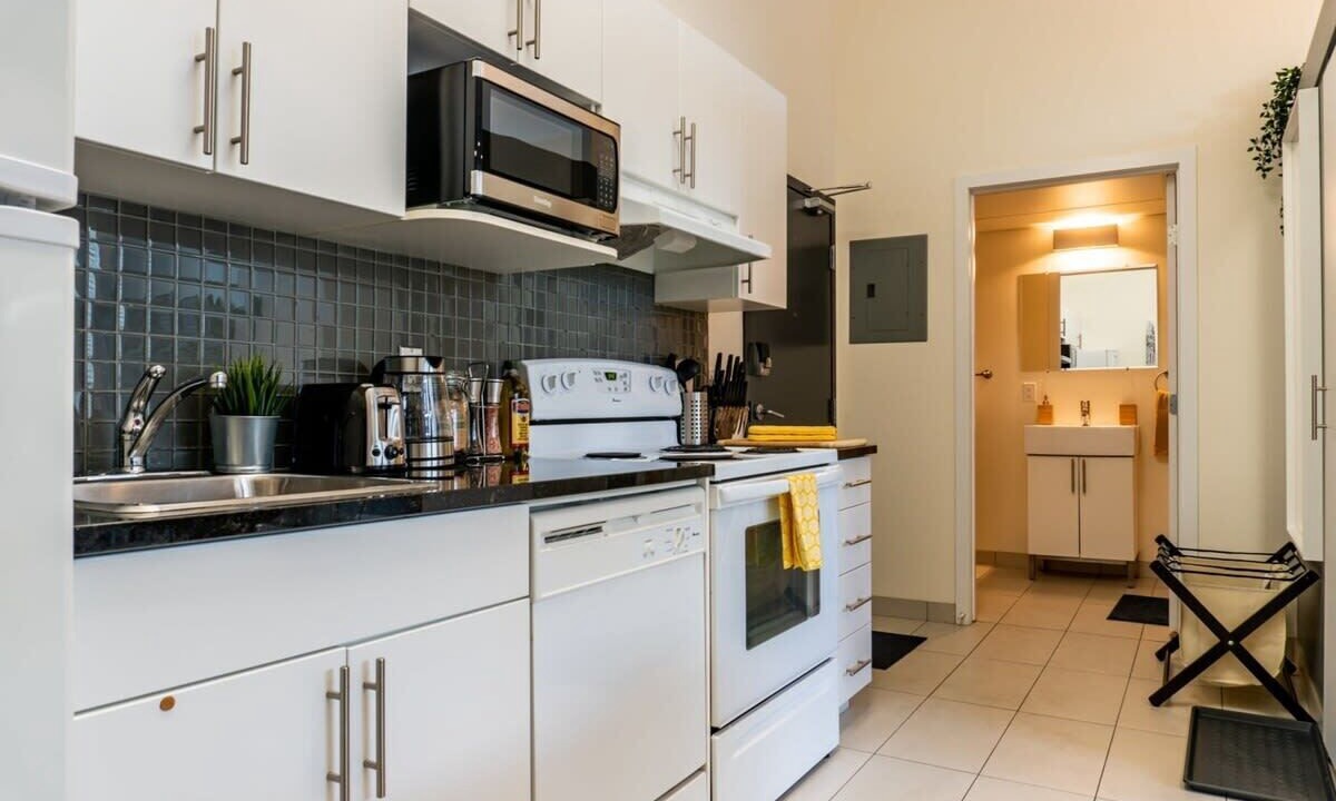Photo of Kitchen in Downtown Winnipeg