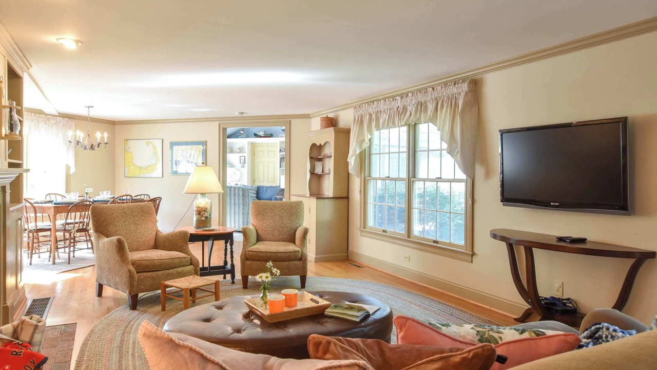 Photo of Livingroom in North Eastham