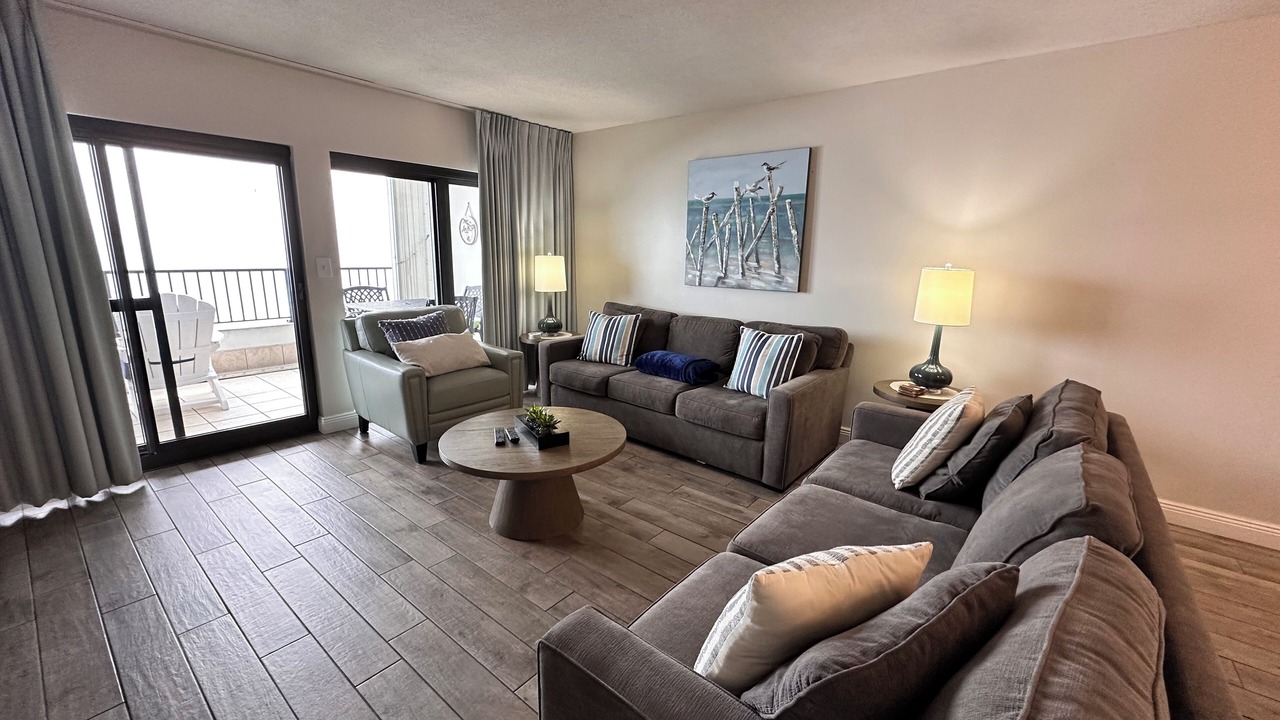 Photo of Livingroom in Destin