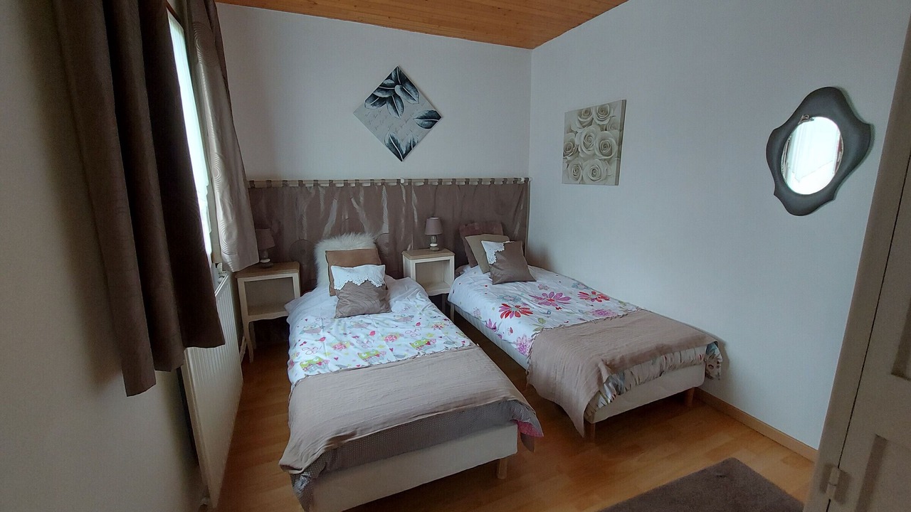 Photo of Bedroom in Velle-sur-Moselle