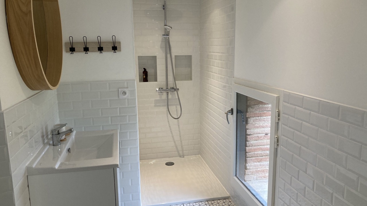 Photo of Bathroom in Bazus