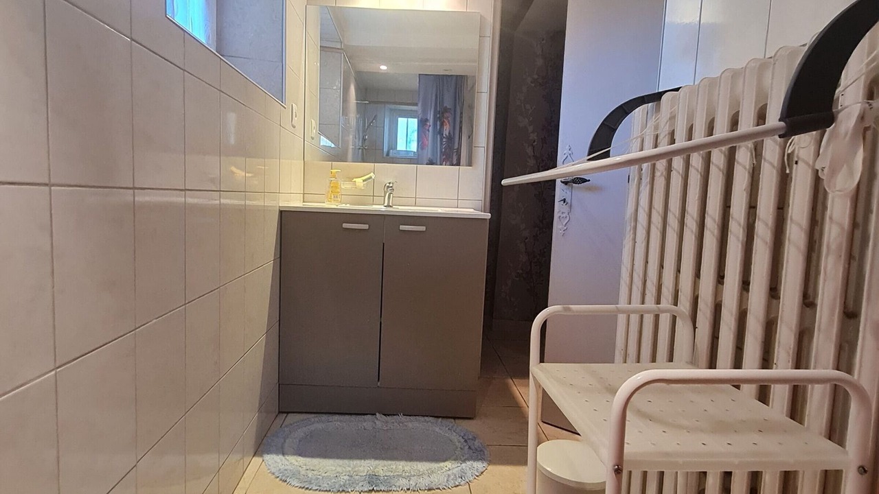 Photo of Bathroom in Reherrey
