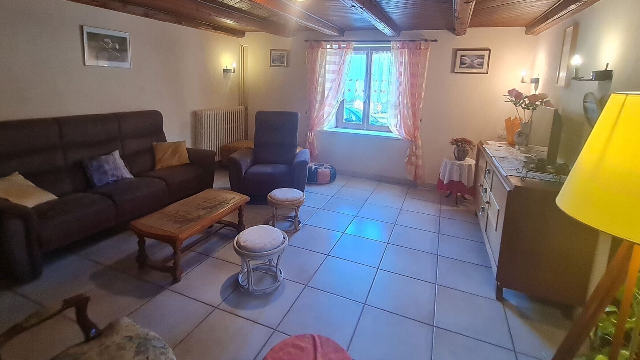 Photo of Livingroom in Reherrey