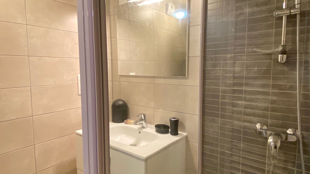 Photo of Bathroom in Cauterets