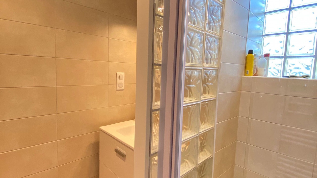 Photo of Bathroom in Cauterets