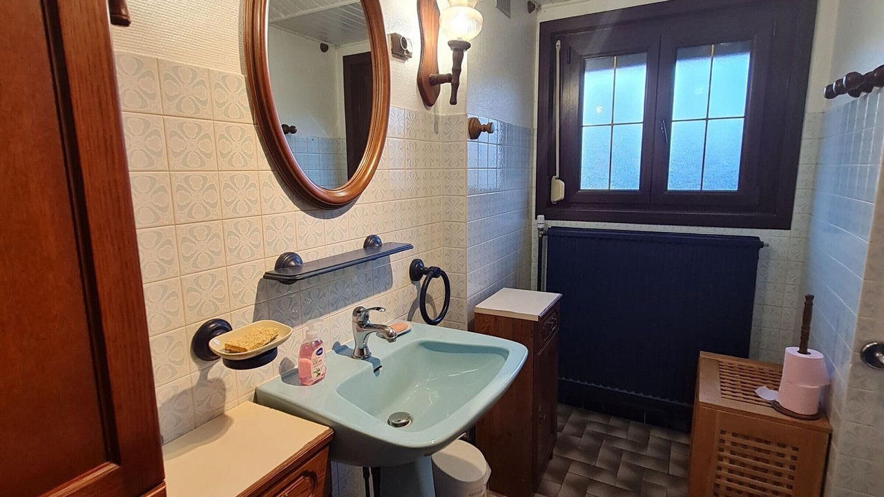 Photo of Bathroom in Thelod