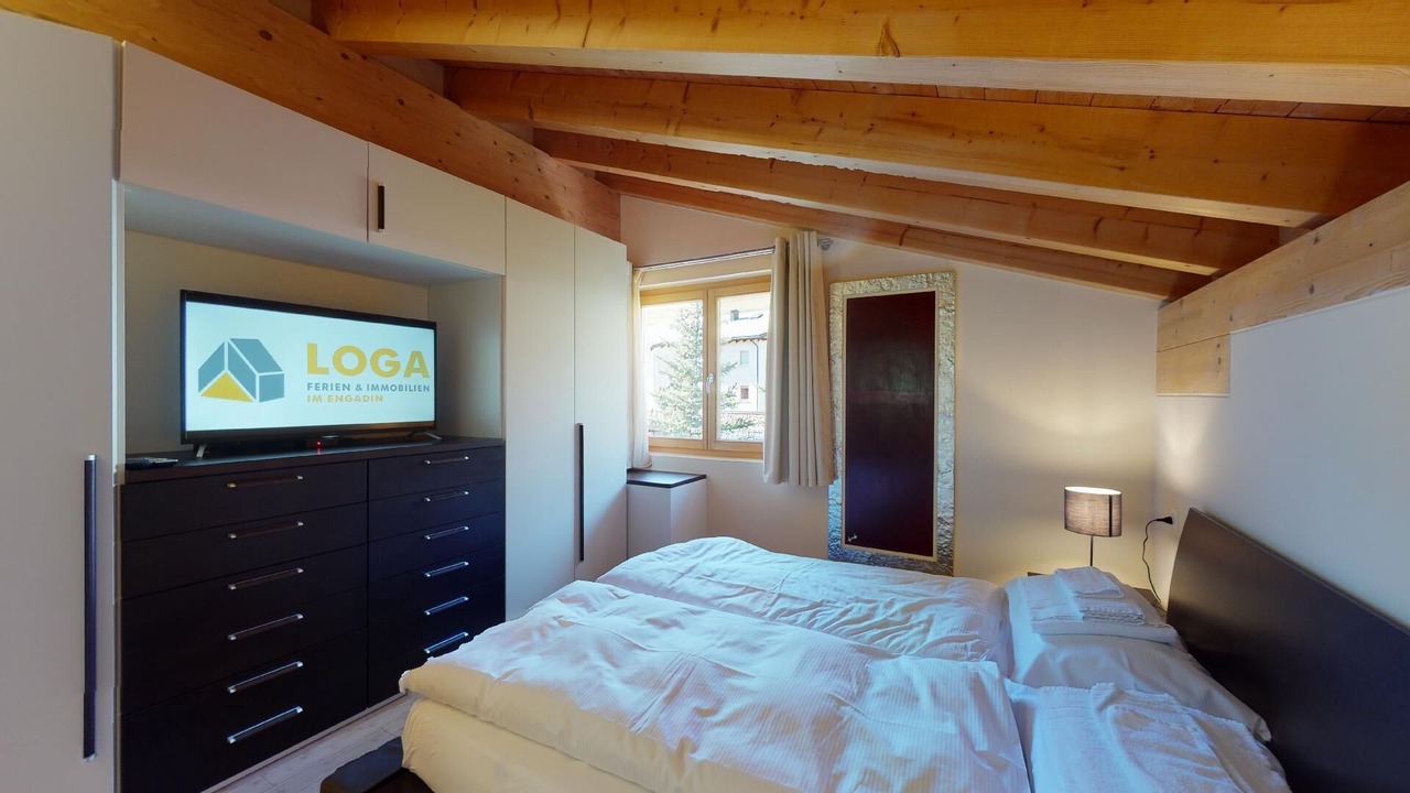 Photo of Bedroom in Madulain