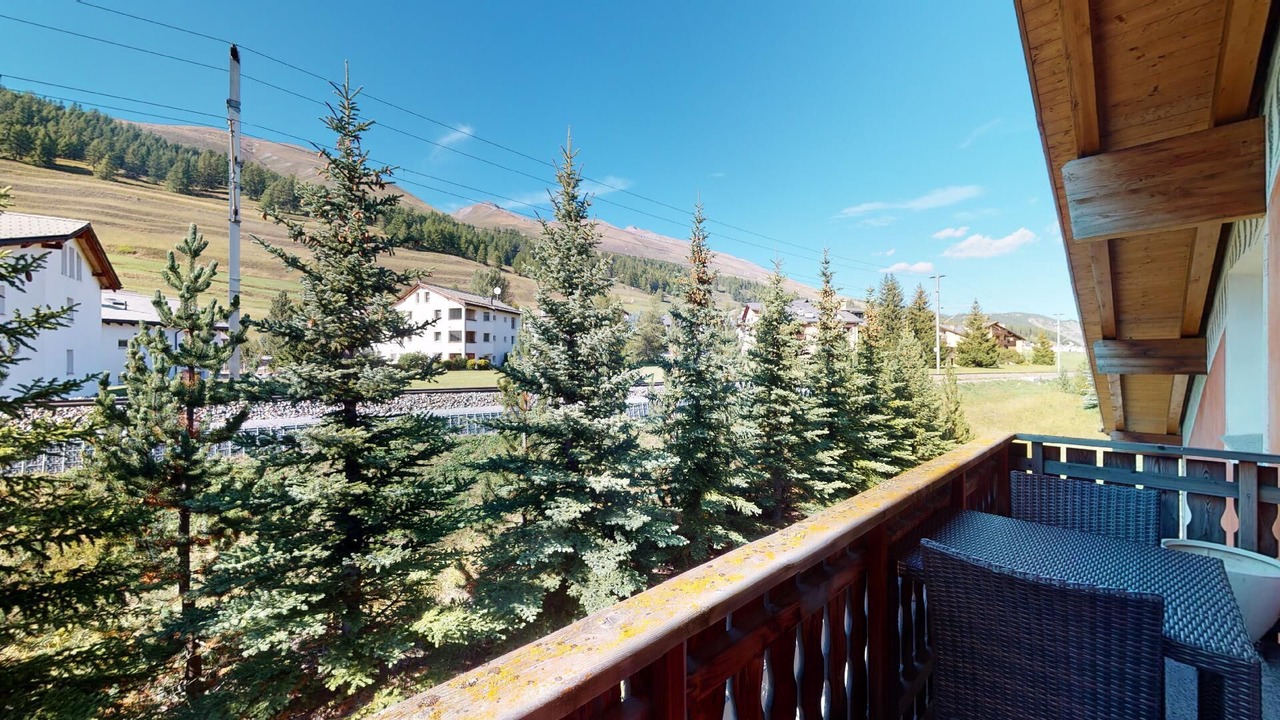 Photo of Outdoor in Madulain