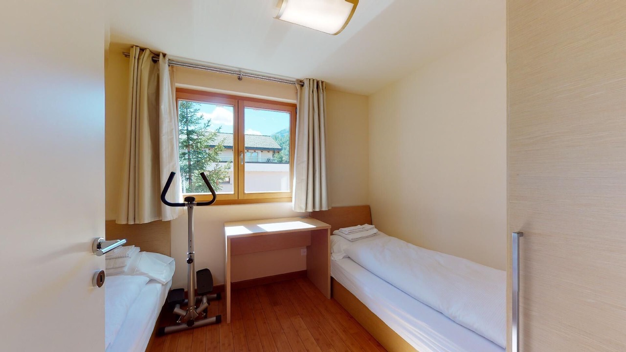 Photo of Bedroom in Madulain